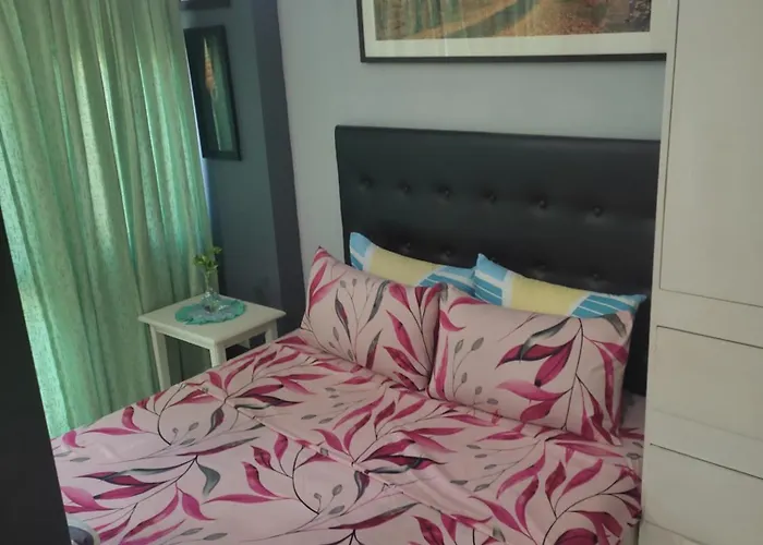 Ldn Staycation Partners Apartahotel Manila